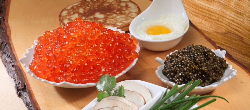 Tartines mit Mandschurischem Rogen und Kaviar